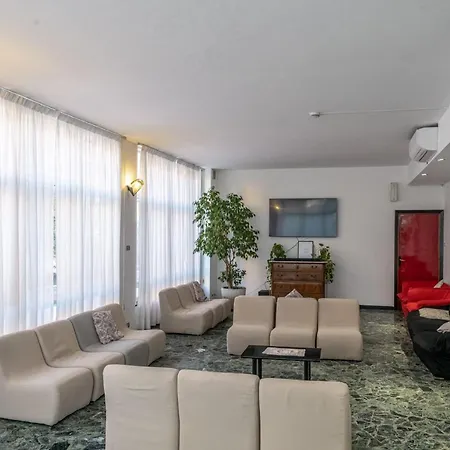 Hotel Real Park