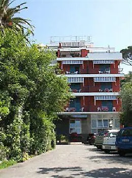 Real Park ホテル 3*